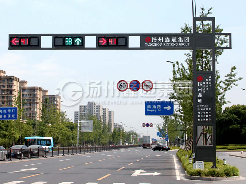 XHDG-004，新款框架信號燈桿